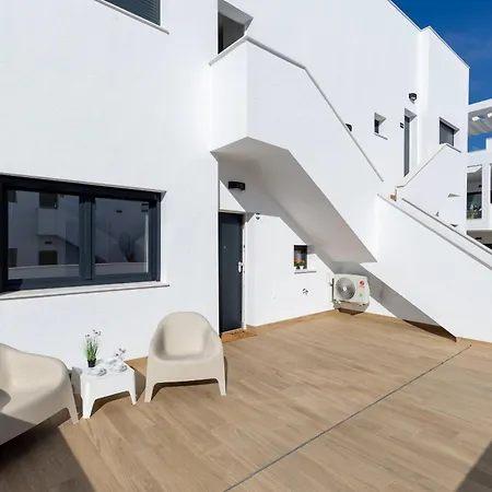 Cosy Casa Nalia - With Terrace, Pools & Jacuzzi *