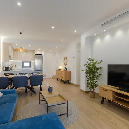 Apartament Cosy Casa Nalia - With Terrace, Pools & Jacuzzi *
