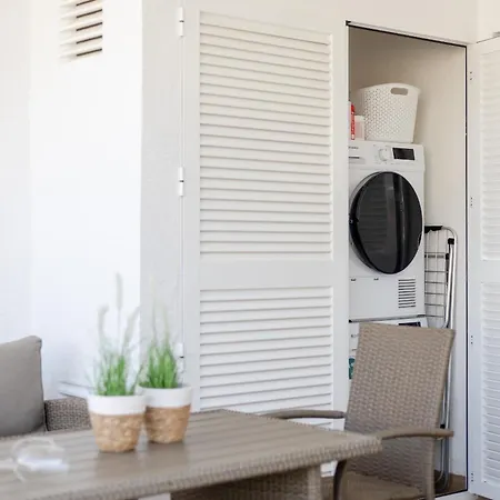 Cosy Casa Nalia - With Terrace, Pools & Jacuzzi * Torrevieja