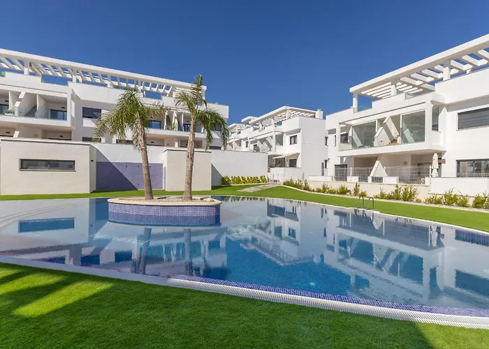 Cosy Casa Nalia - With Terrace, Pools & Jacuzzi *