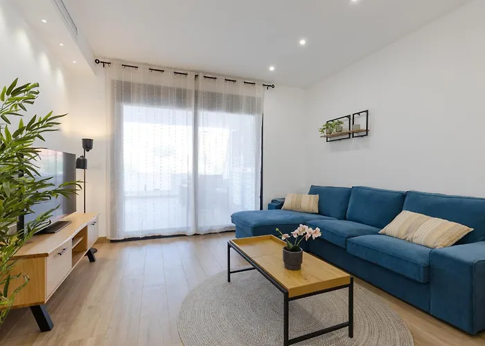 Cosy Casa Nalia - With Terrace, Pools & Jacuzzi Torrevieja