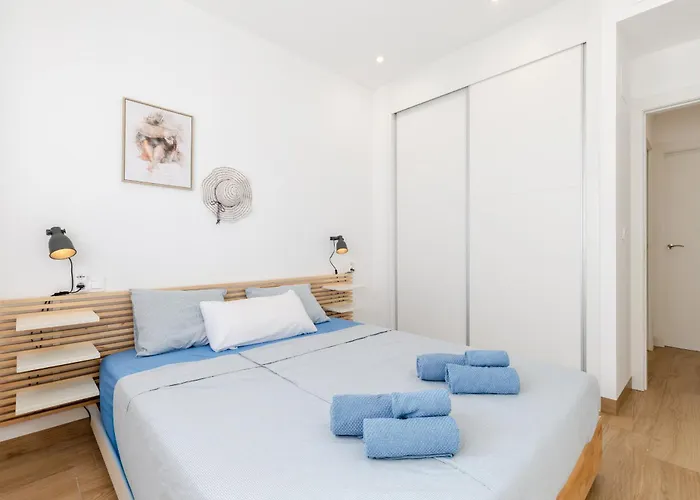 Cosy Casa Nalia - With Terrace, Pools & Jacuzzi *